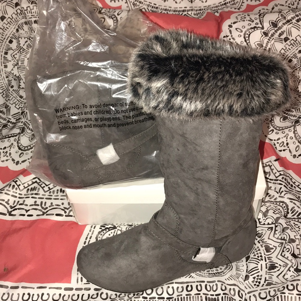 Brand new winter boots